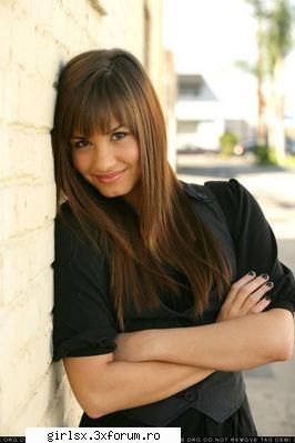 salut! va place demi lovato?
 { edited by mikraela } - sa nu mai comentati la acest subiect deoarece